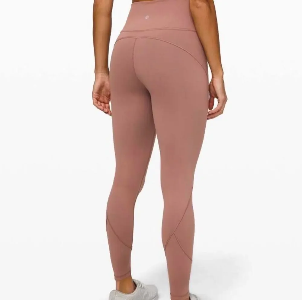 Lululemon In Movement Tight 25